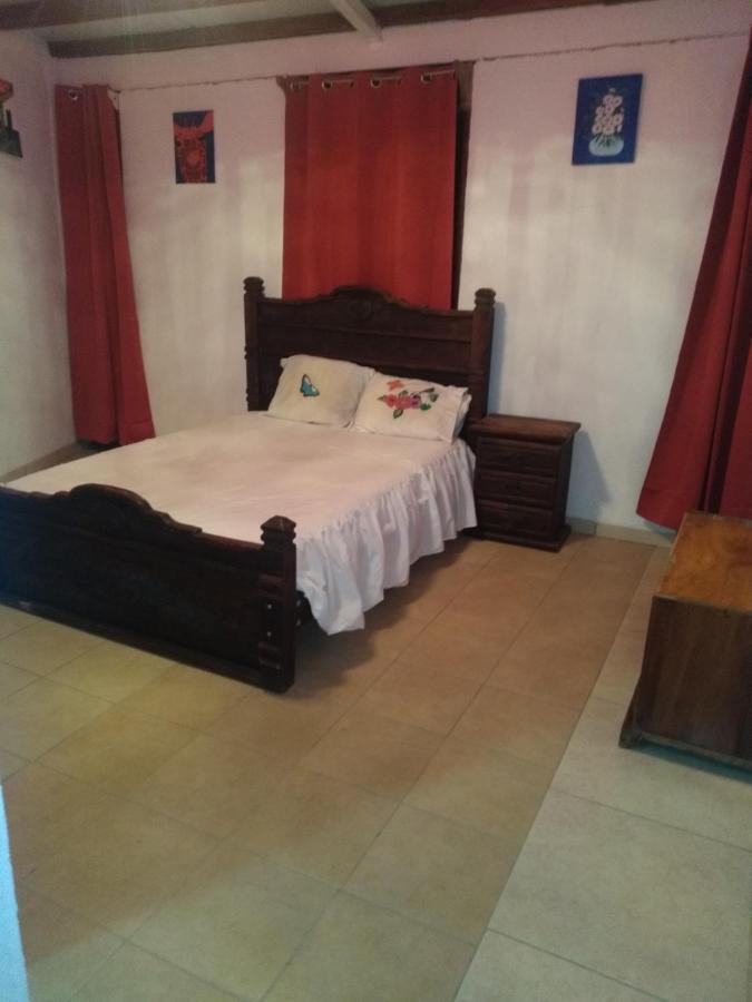 Hostel Paco House Monteverde Exterior photo