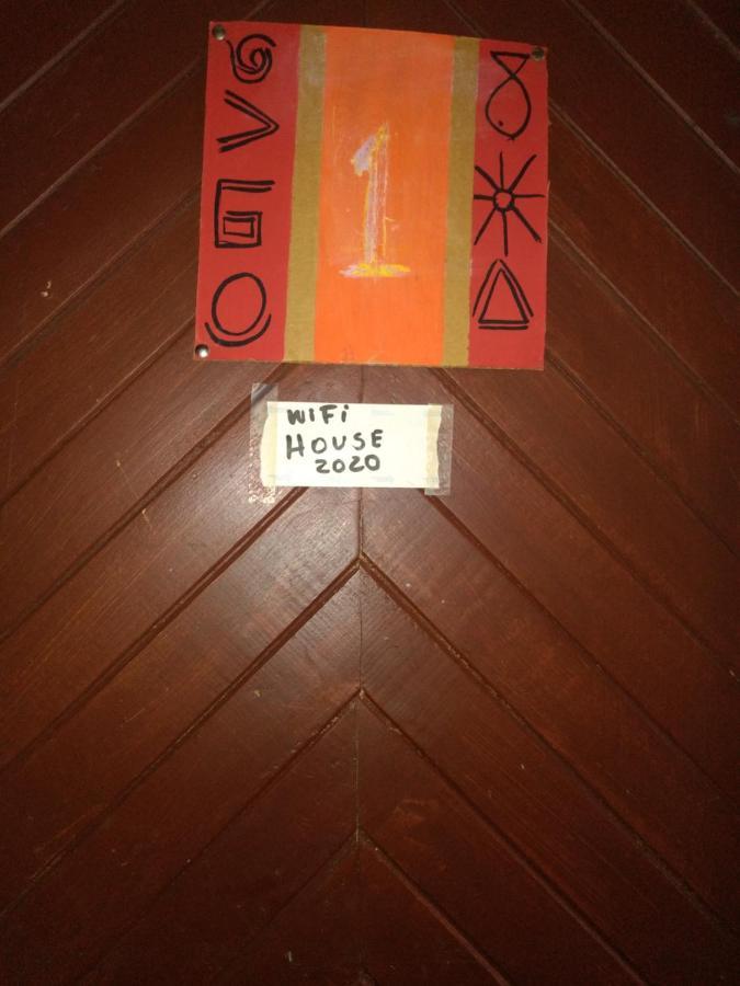 Hostel Paco House Monteverde Exterior photo
